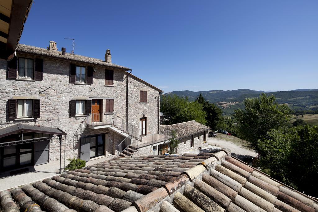 Agriturismo Il Castello Ассизи Экстерьер фото
